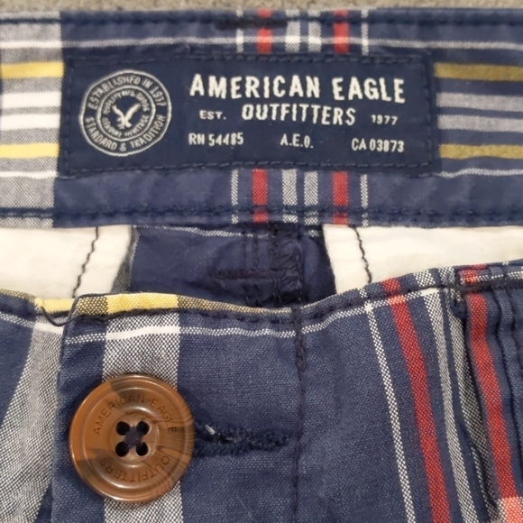 AMERICAN Eagle men’s longboard plaid shorts sz 28 - Picture 5 of 7